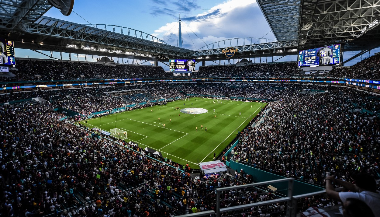 Estadio iluminado del Mundial FIFA 2026
